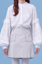 將圖片載入圖庫檢視器 Cath Skirt / Catherine喜歡復古口袋鈕釦短裙 藍花花 卡其