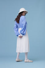 將圖片載入圖庫檢視器 Cloud Blouse / Cloud 芸喜歡用底片紀錄旅行 澎袖長款設計襯衫 藍天 白雲