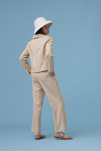 將圖片載入圖庫檢視器 Crystal Plaid Blazer / Crystal是設計師 草綠格子西裝外套