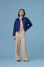 將圖片載入圖庫檢視器 Jessie Jacket / Jessie 是位好女孩 壓車線牛仔外套 白色 藏青