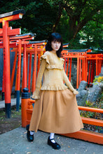 將圖片載入圖庫檢視器 Sunset Knit Skirt 針織花瓣圓裙夕陽紅