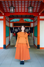 將圖片載入圖庫檢視器 Sunset Knit Skirt 針織花瓣圓裙夕陽紅