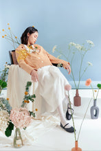將圖片載入圖庫檢視器 Crystal Spring Blazer / Crystal是設計師 春季粉橘西裝外套