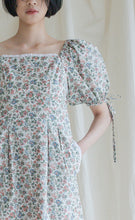 將圖片載入圖庫檢視器 Little Collins Dress 澎袖細帶腰身洋裝 Mini 春粉草綠