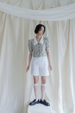 將圖片載入圖庫檢視器 Fresco Shorts 白直紋短褲