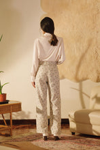 將圖片載入圖庫檢視器 Winter Blossom Trousers 冬日之花修身長褲