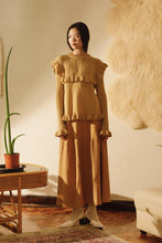 將圖片載入圖庫檢視器 Sunrise Knit Skirt 針織花瓣圓裙曙光黃
