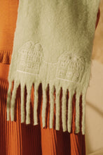 將圖片載入圖庫檢視器 Apricot Scarf Lego House Scarf 冬日系列大圍巾