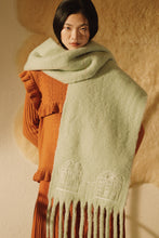 將圖片載入圖庫檢視器 Apricot Scarf Lego House Scarf 冬日系列大圍巾